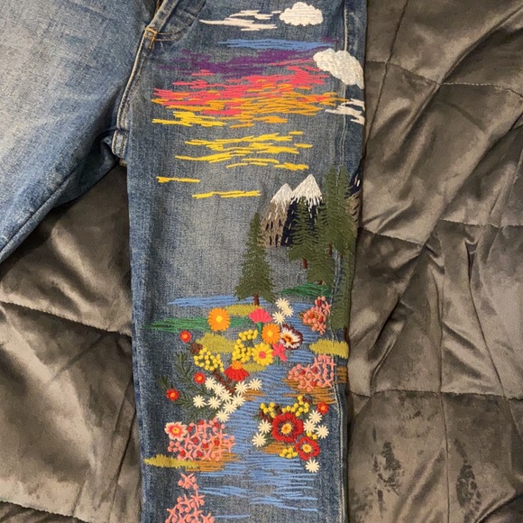 Jeans - Picture 2 of 8